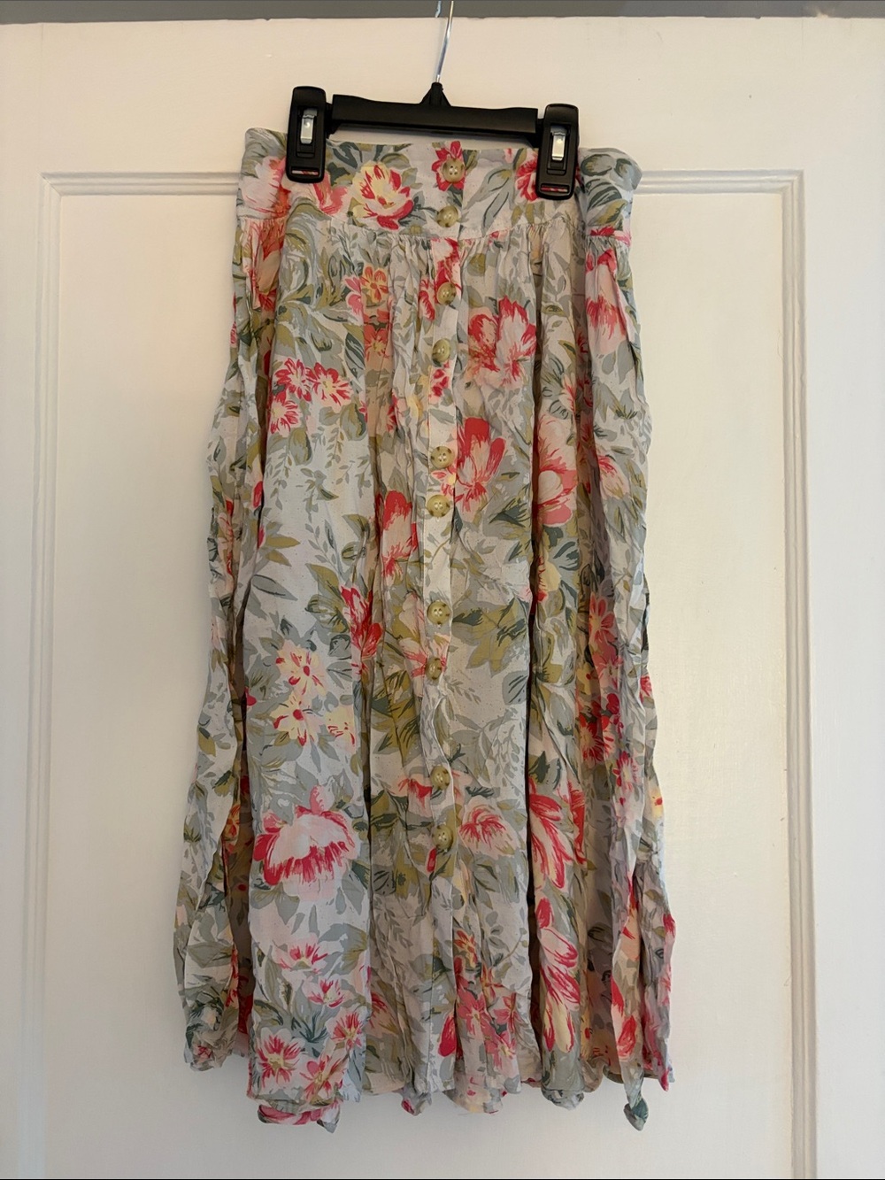 Ecote Floral Button-Front A-Line Skirt in Pink & Green